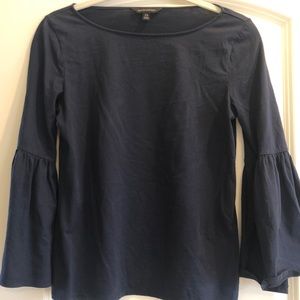 Women’s belled sleeve top